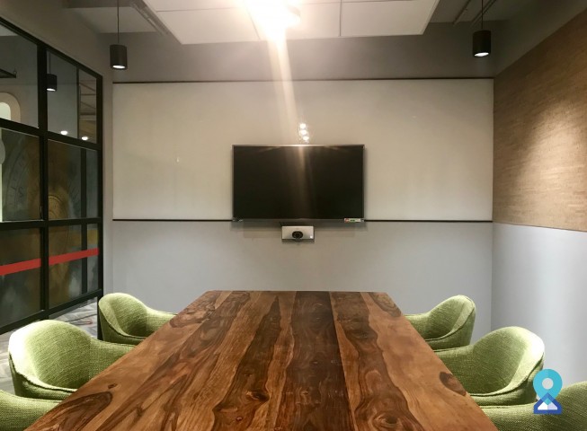 1521893331_5ab63fd38decc